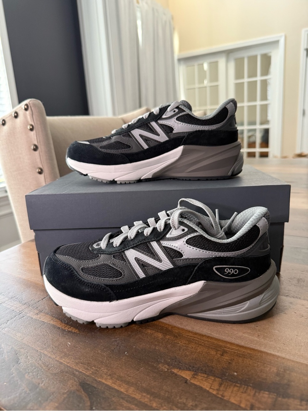 New Balance FuelCell 990v6 Kids Athletic Sneaker Black/Gray Sz 4.5, W Sz 6